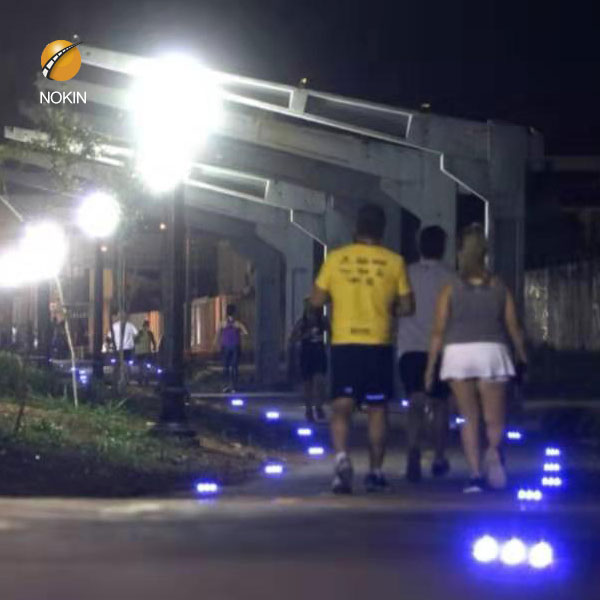 Solar Powered Motorway Road Studs Reflector Factory